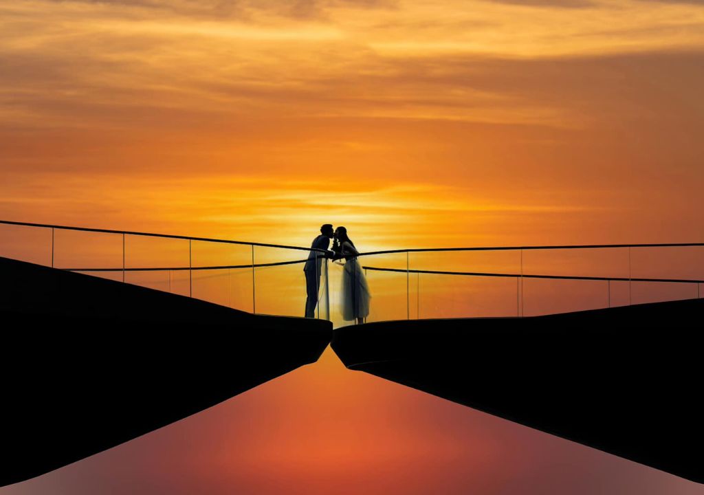 3.. Kiss Bridge