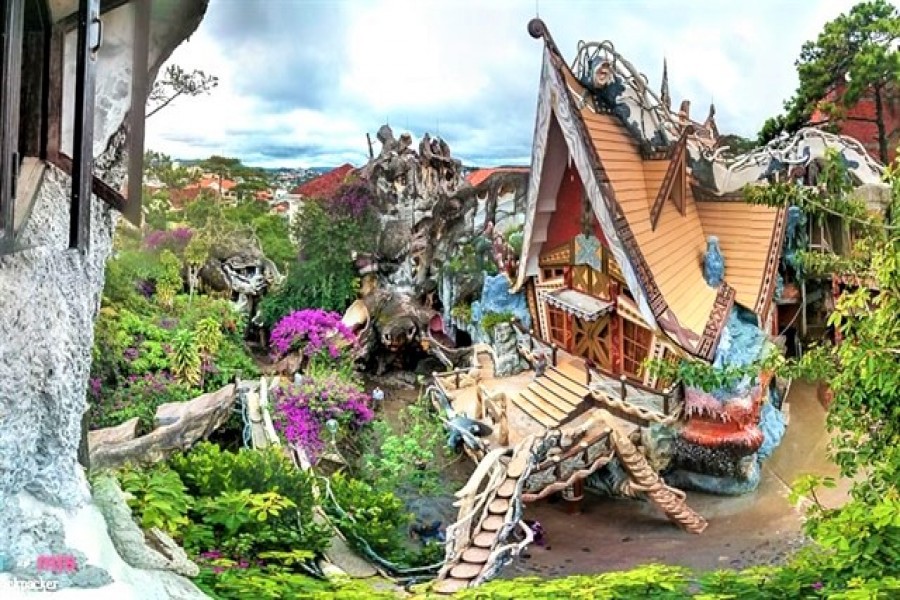 Crazy House