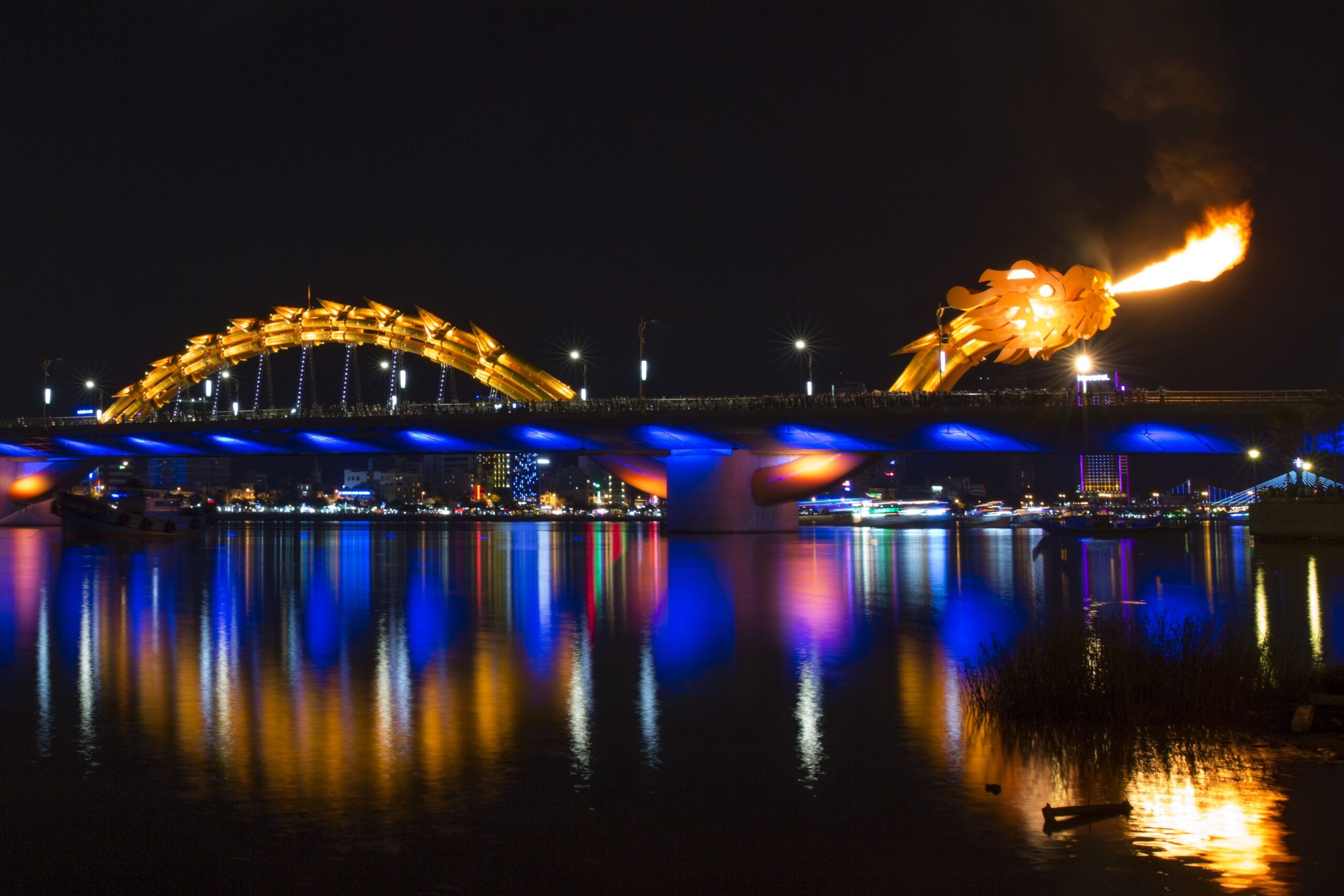 dragon-bridge-fire-breathing