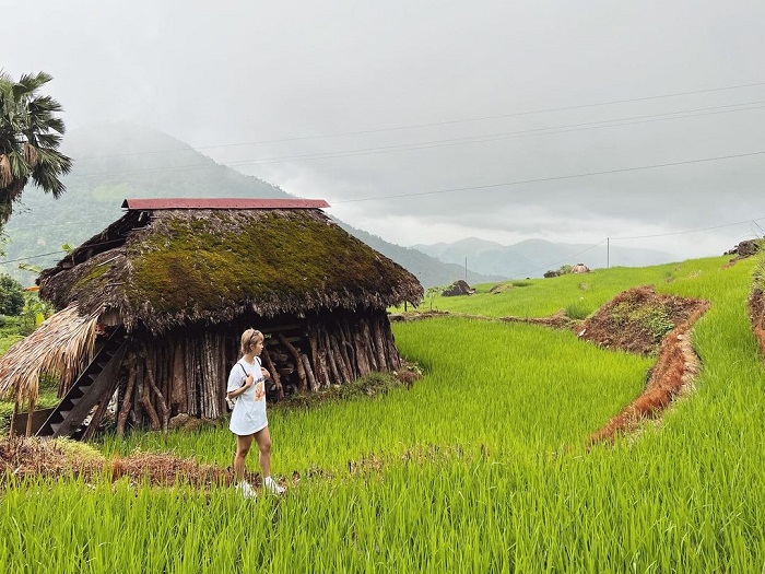 nha dan toc Dao