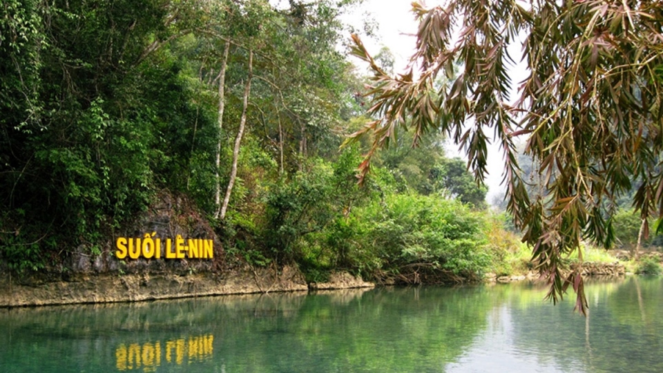 suoi Le Nin