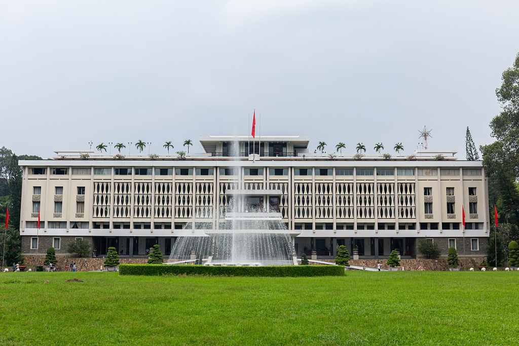 WELLNESS TRIP & EXPLORE SOUTHERN VIETNAM HO CHI MINH CITY  – SAIGON RIVER CRUISE – CU CHI TUNNELS